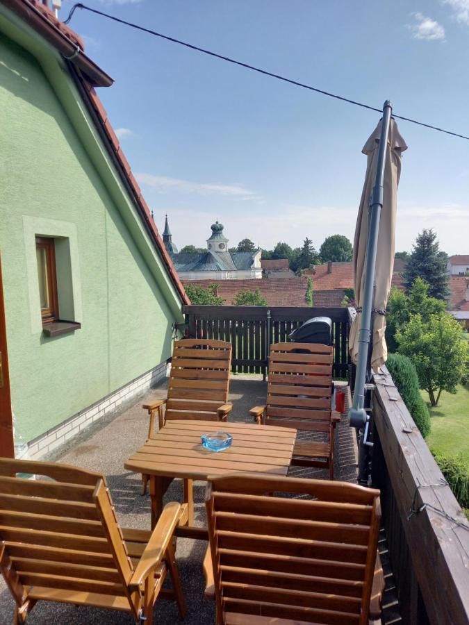 Apartman Vysocina Zvole エクステリア 写真